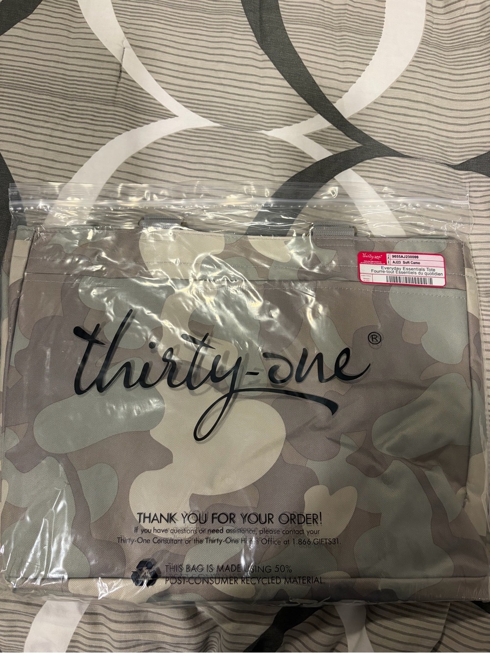 Thirty-One Everyday Essentials Tote